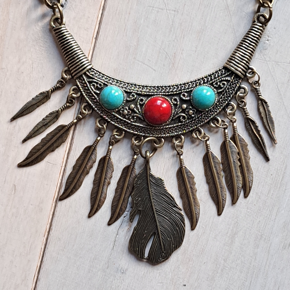 Beautiful Boho Necklace - Picture 2 of 8